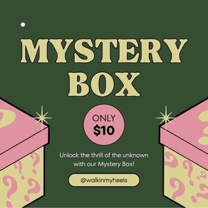 Women’s 4 pieces size small